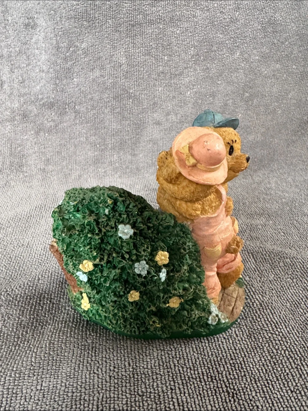 The Country Timepiece Collection “I Love You!”Bear Decorative Desk Accent Clock